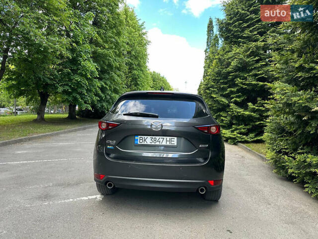 Серый Мазда СХ-5, объемом двигателя 2.5 л и пробегом 56 тыс. км за 23500 $, фото 3 на Automoto.ua