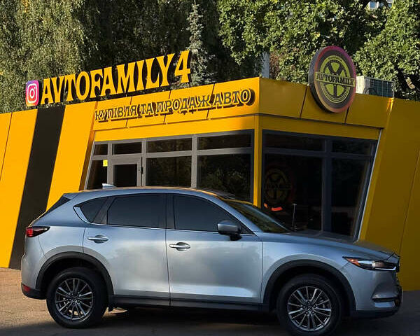 Серый Мазда СХ-5, объемом двигателя 2.49 л и пробегом 76 тыс. км за 16999 $, фото 6 на Automoto.ua