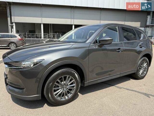 Серый Мазда СХ-5, объемом двигателя 2 л и пробегом 129 тыс. км за 18800 $, фото 2 на Automoto.ua