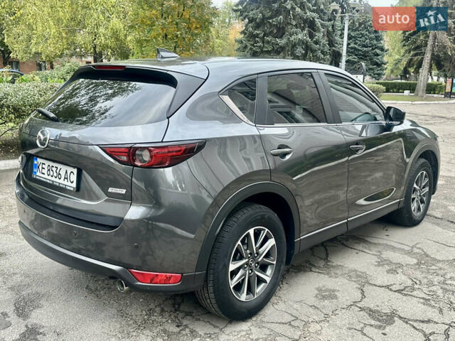 Серый Мазда СХ-5, объемом двигателя 2.19 л и пробегом 135 тыс. км за 20999 $, фото 5 на Automoto.ua