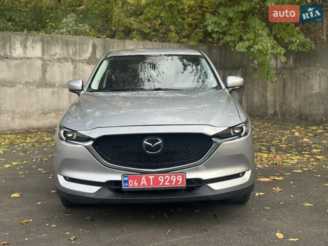Серый Мазда СХ-5, объемом двигателя 2.5 л и пробегом 147 тыс. км за 15800 $, фото 1 на Automoto.ua
