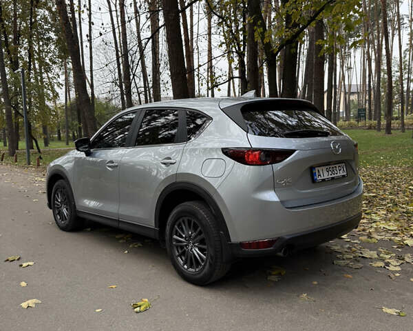 Сірий Мазда СХ-5, об'ємом двигуна 2.49 л та пробігом 156 тис. км за 17900 $, фото 1 на Automoto.ua