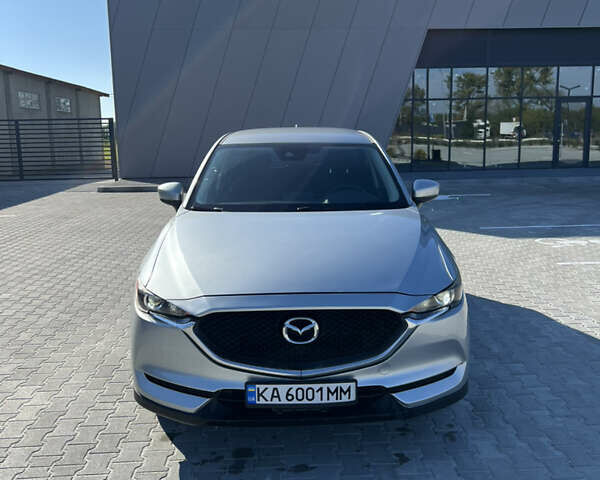 Серый Мазда СХ-5, объемом двигателя 2.49 л и пробегом 150 тыс. км за 16700 $, фото 3 на Automoto.ua