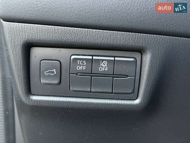 Сірий Мазда СХ-5, об'ємом двигуна 2.49 л та пробігом 143 тис. км за 18999 $, фото 20 на Automoto.ua