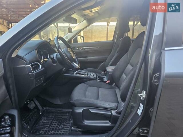 Серый Мазда СХ-5, объемом двигателя 2 л и пробегом 107 тыс. км за 22500 $, фото 9 на Automoto.ua