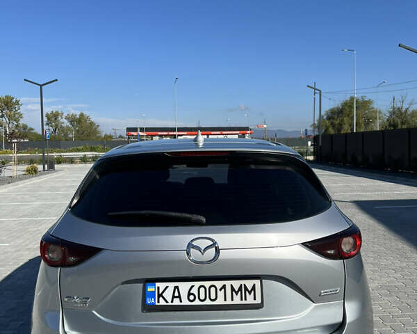 Серый Мазда СХ-5, объемом двигателя 2.49 л и пробегом 150 тыс. км за 16700 $, фото 9 на Automoto.ua