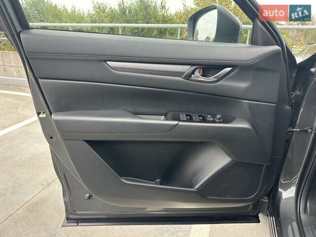 Сірий Мазда СХ-5, об'ємом двигуна 2.49 л та пробігом 118 тис. км за 18500 $, фото 17 на Automoto.ua
