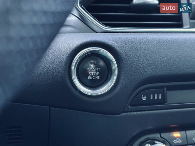 Серый Мазда СХ-5, объемом двигателя 2.49 л и пробегом 161 тыс. км за 18899 $, фото 46 на Automoto.ua