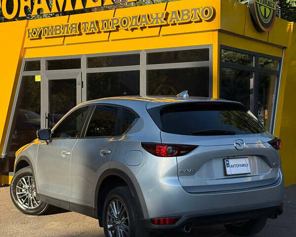 Серый Мазда СХ-5, объемом двигателя 2.49 л и пробегом 76 тыс. км за 16999 $, фото 5 на Automoto.ua