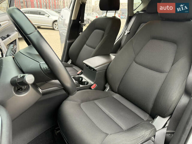 Серый Мазда СХ-5, объемом двигателя 2.49 л и пробегом 157 тыс. км за 16800 $, фото 14 на Automoto.ua