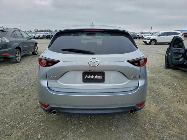 Серый Мазда СХ-5, объемом двигателя 0 л и пробегом 160 тыс. км за 4500 $, фото 5 на Automoto.ua