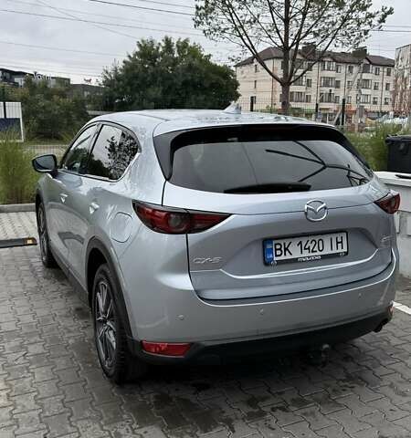 Серый Мазда СХ-5, объемом двигателя 2.19 л и пробегом 237 тыс. км за 22000 $, фото 3 на Automoto.ua