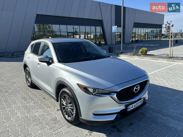 Серый Мазда СХ-5, объемом двигателя 2.49 л и пробегом 150 тыс. км за 16700 $, фото 1 на Automoto.ua