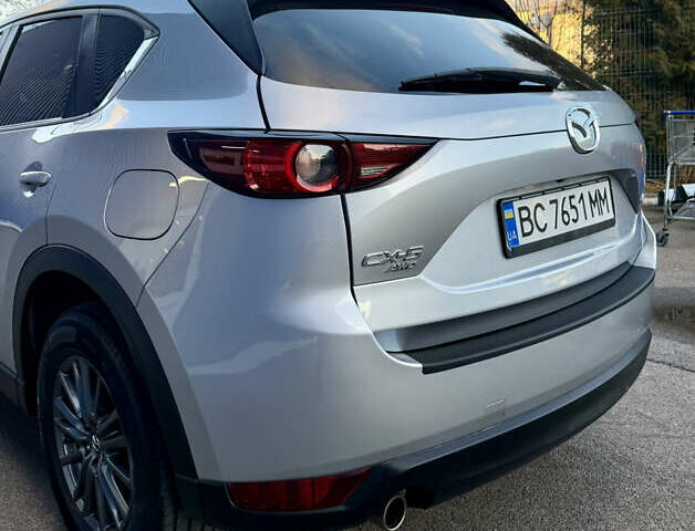 Сірий Мазда СХ-5, об'ємом двигуна 2.49 л та пробігом 66 тис. км за 18800 $, фото 8 на Automoto.ua