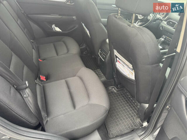 Сірий Мазда СХ-5, об'ємом двигуна 2.19 л та пробігом 280 тис. км за 17900 $, фото 11 на Automoto.ua