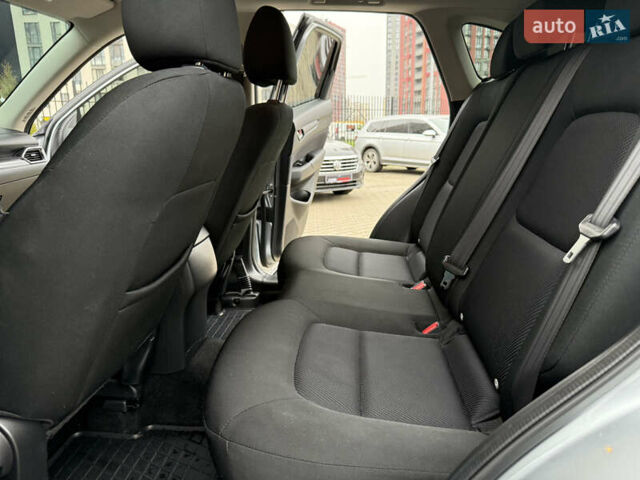 Серый Мазда СХ-5, объемом двигателя 2.49 л и пробегом 157 тыс. км за 16800 $, фото 15 на Automoto.ua