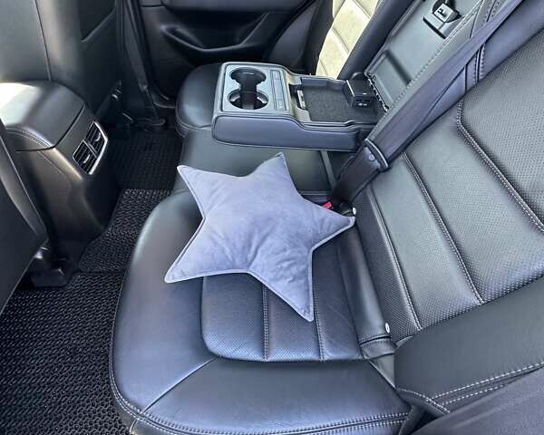 Серый Мазда СХ-5, объемом двигателя 2.49 л и пробегом 63 тыс. км за 23500 $, фото 2 на Automoto.ua