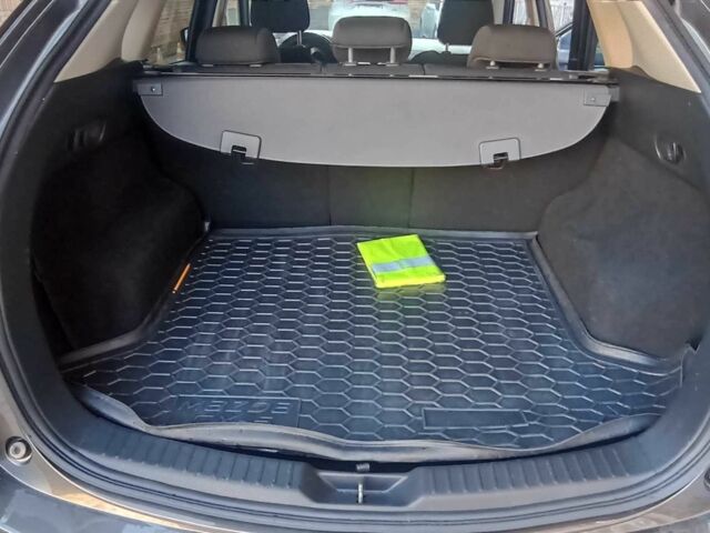 Серый Мазда СХ-5, объемом двигателя 0 л и пробегом 210 тыс. км за 22500 $, фото 17 на Automoto.ua