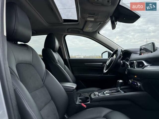 Сірий Мазда СХ-5, об'ємом двигуна 2.49 л та пробігом 122 тис. км за 17350 $, фото 29 на Automoto.ua