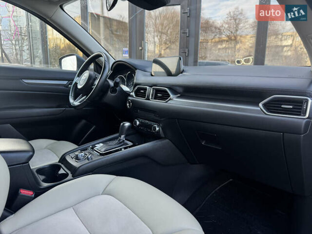 Серый Мазда СХ-5, объемом двигателя 2.49 л и пробегом 146 тыс. км за 19499 $, фото 10 на Automoto.ua