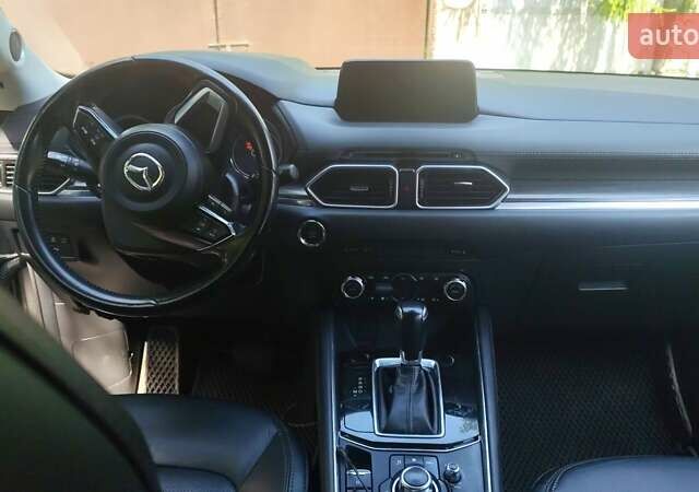 Серый Мазда СХ-5, объемом двигателя 2.19 л и пробегом 180 тыс. км за 22222 $, фото 8 на Automoto.ua
