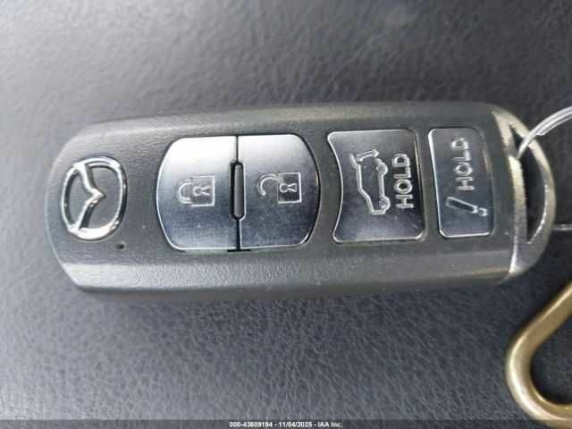 Сірий Мазда СХ-5, об'ємом двигуна 2.5 л та пробігом 102 тис. км за 4000 $, фото 10 на Automoto.ua