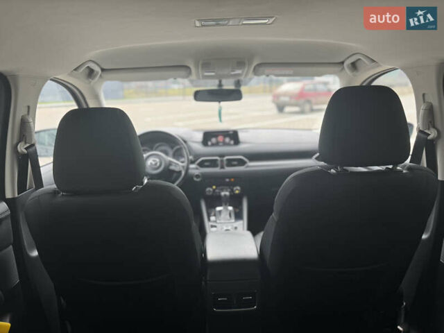 Сірий Мазда СХ-5, об'ємом двигуна 2 л та пробігом 94 тис. км за 21150 $, фото 26 на Automoto.ua