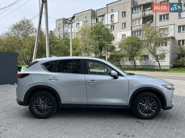 Серый Мазда СХ-5, объемом двигателя 2.49 л и пробегом 72 тыс. км за 16500 $, фото 3 на Automoto.ua