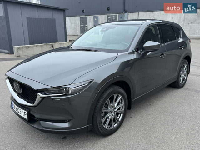 Серый Мазда СХ-5, объемом двигателя 2.49 л и пробегом 52 тыс. км за 27700 $, фото 1 на Automoto.ua