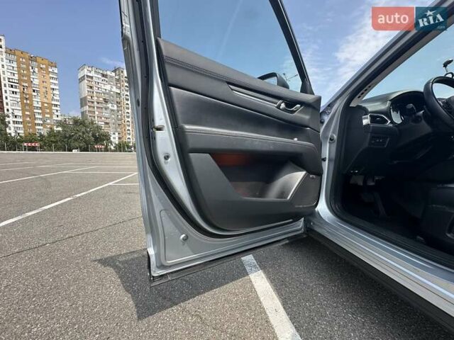 Серый Мазда СХ-5, объемом двигателя 2.49 л и пробегом 50 тыс. км за 21499 $, фото 2 на Automoto.ua