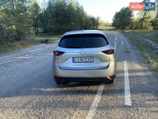 Серый Мазда СХ-5, объемом двигателя 2.49 л и пробегом 116 тыс. км за 18400 $, фото 4 на Automoto.ua