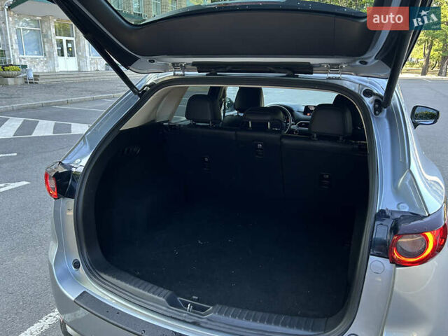 Серый Мазда СХ-5, объемом двигателя 2.49 л и пробегом 114 тыс. км за 19000 $, фото 22 на Automoto.ua