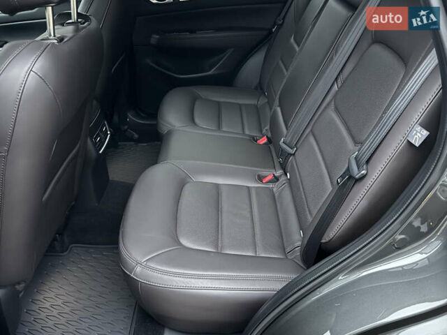 Серый Мазда СХ-5, объемом двигателя 2.49 л и пробегом 52 тыс. км за 27700 $, фото 25 на Automoto.ua