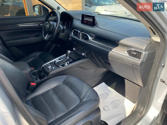 Серый Мазда СХ-5, объемом двигателя 2.49 л и пробегом 129 тыс. км за 17999 $, фото 9 на Automoto.ua