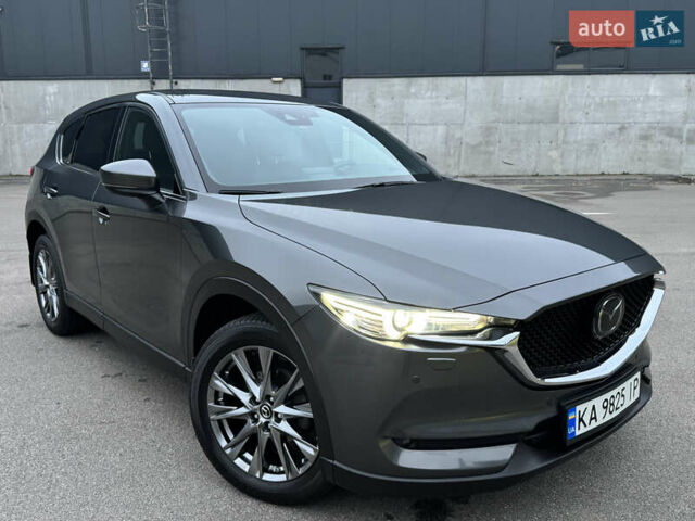 Серый Мазда СХ-5, объемом двигателя 2.49 л и пробегом 52 тыс. км за 27700 $, фото 48 на Automoto.ua