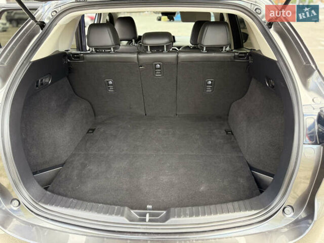 Серый Мазда СХ-5, объемом двигателя 2.5 л и пробегом 53 тыс. км за 18700 $, фото 16 на Automoto.ua