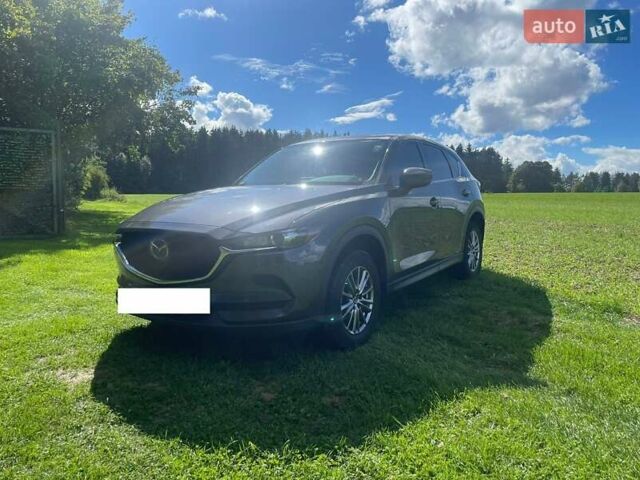 Серый Мазда СХ-5, объемом двигателя 2.5 л и пробегом 45 тыс. км за 27399 $, фото 1 на Automoto.ua