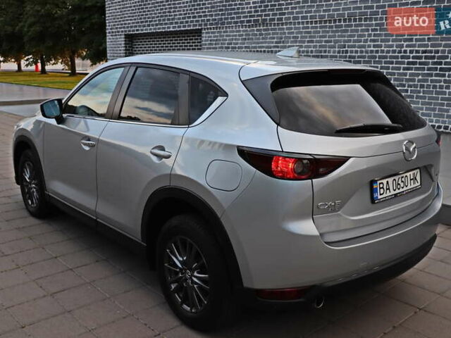 Сірий Мазда СХ-5, об'ємом двигуна 2.5 л та пробігом 139 тис. км за 19555 $, фото 6 на Automoto.ua