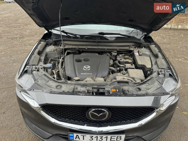 Сірий Мазда СХ-5, об'ємом двигуна 2.49 л та пробігом 129 тис. км за 22500 $, фото 27 на Automoto.ua