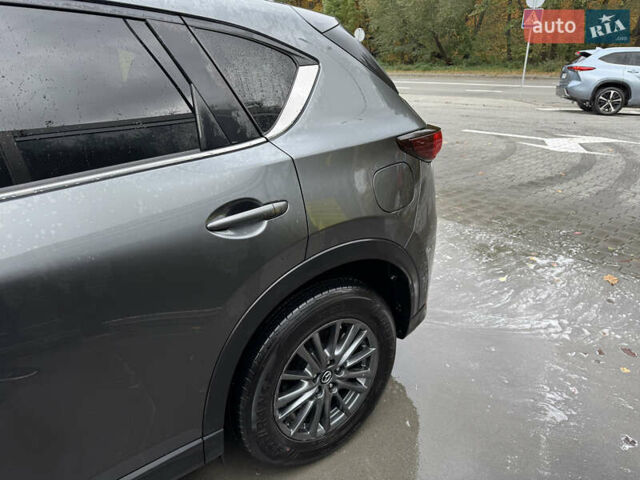 Мазда СХ-5 2020 у Києві на Automoto.ua Сірий Мазда СХ-5, об'ємом двигуна 2.49 л та пробігом 73 тис. км за 28000 $, фото 3 на Automoto.ua