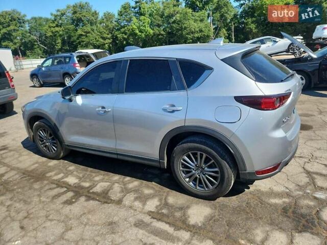 Сірий Мазда СХ-5, об'ємом двигуна 2.49 л та пробігом 120 тис. км за 5400 $, фото 1 на Automoto.ua