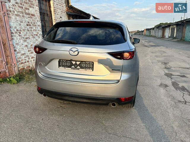 Сірий Мазда СХ-5, об'ємом двигуна 2.5 л та пробігом 133 тис. км за 17600 $, фото 8 на Automoto.ua