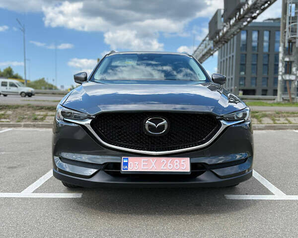 Серый Мазда СХ-5, объемом двигателя 2.5 л и пробегом 63 тыс. км за 18499 $, фото 1 на Automoto.ua