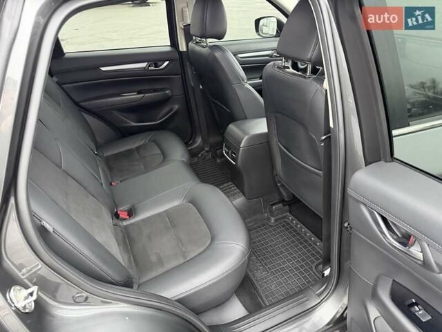 Серый Мазда СХ-5, объемом двигателя 2 л и пробегом 45 тыс. км за 23900 $, фото 32 на Automoto.ua