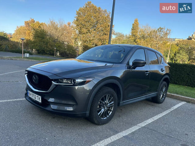 Серый Мазда СХ-5, объемом двигателя 2.5 л и пробегом 85 тыс. км за 22300 $, фото 2 на Automoto.ua