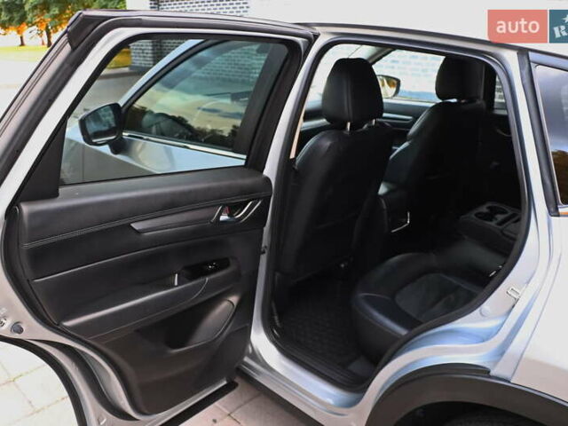 Сірий Мазда СХ-5, об'ємом двигуна 2.5 л та пробігом 139 тис. км за 19555 $, фото 11 на Automoto.ua