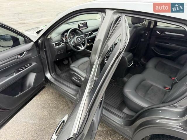 Серый Мазда СХ-5, объемом двигателя 2 л и пробегом 45 тыс. км за 23900 $, фото 28 на Automoto.ua