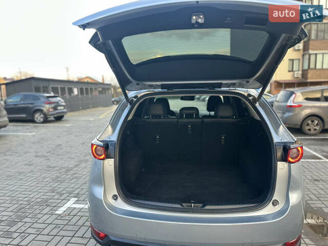 Серый Мазда СХ-5, объемом двигателя 2.5 л и пробегом 120 тыс. км за 21800 $, фото 48 на Automoto.ua