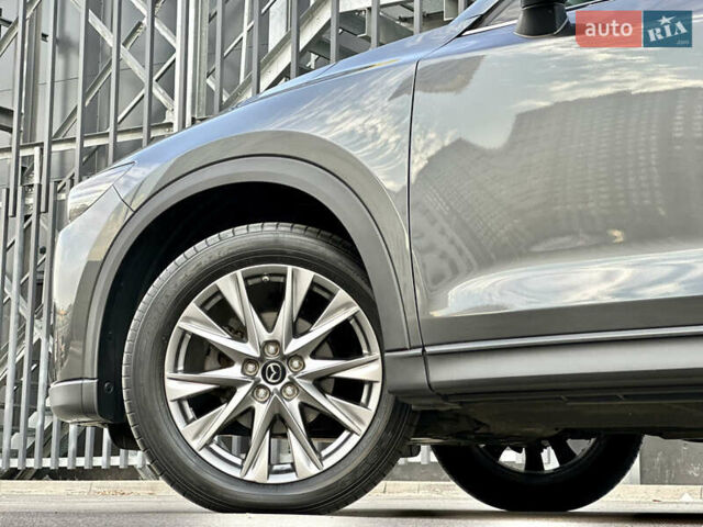 Серый Мазда СХ-5, объемом двигателя 2.5 л и пробегом 50 тыс. км за 29900 $, фото 4 на Automoto.ua