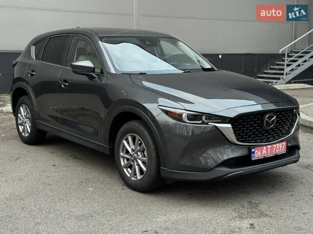 Серый Мазда СХ-5, объемом двигателя 2.5 л и пробегом 44 тыс. км за 21999 $, фото 2 на Automoto.ua
